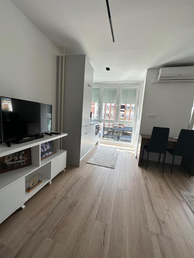 Studio Y Gjakova Exteriér fotografie
